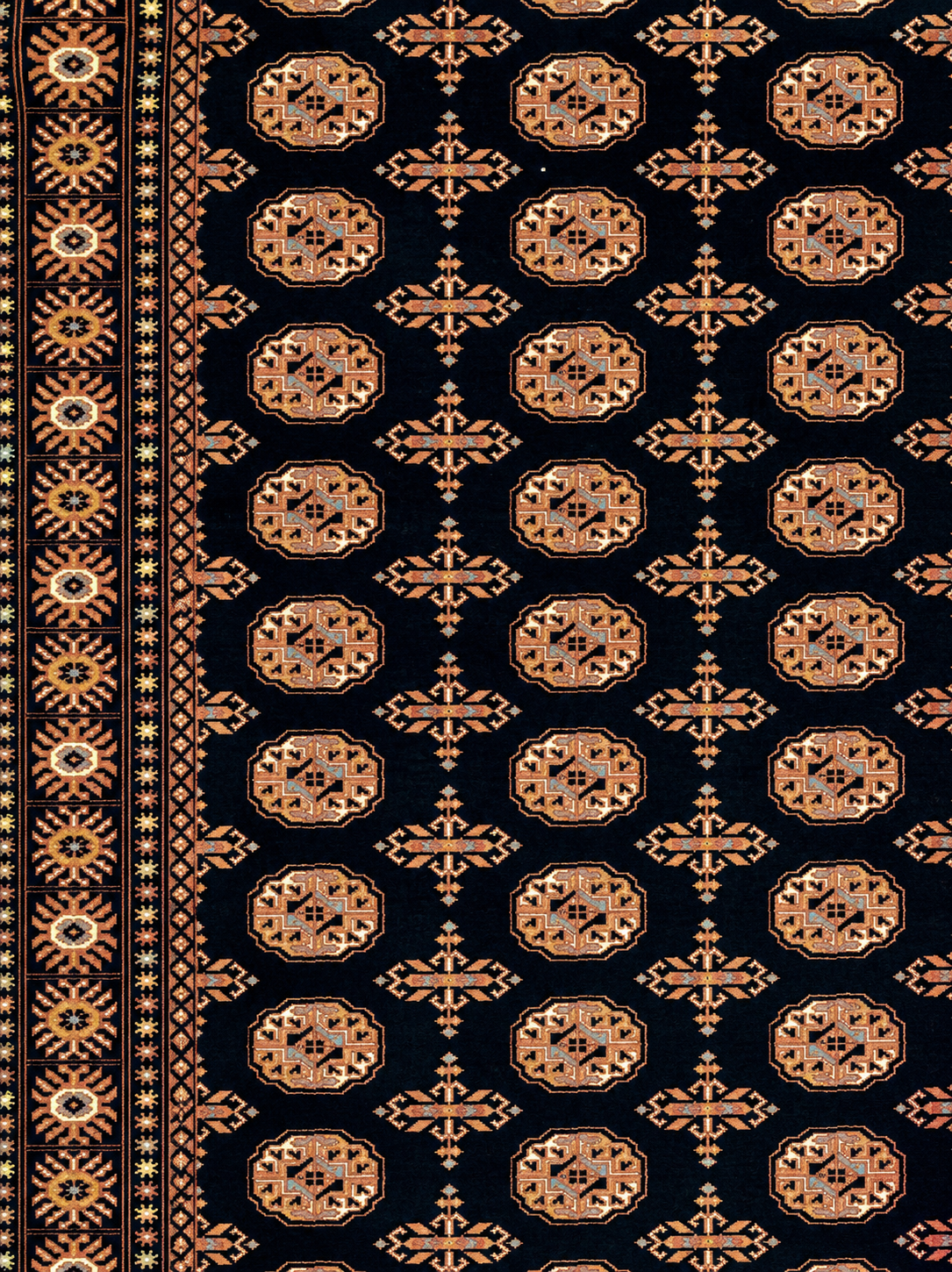 Bohkara hand knotted Pakistan 196x139cm