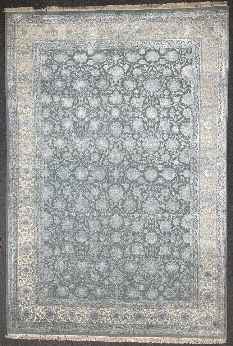 Fine Ziegler Wool & Silk Hand Knotted Rug